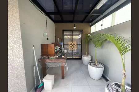 2_photo/94dcfa51b5.9aee3406b8a76f83-ATLAS-666eb502-1868-4f4c-a77a-d32fc730b709.jpg de apartamento à venda com 2 quartos, 58m² em Boqueirão, Curitiba