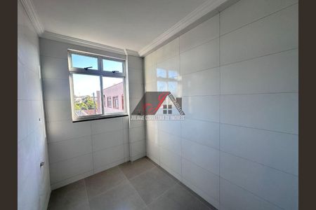 13_photo/94dcfa5253.af534e750fffbbb5-ATLAS-50456c0f-0267-4eea-926d-46be32bf9b57.jpg de casa à venda com 3 quartos, 51m² em Boqueirão, Curitiba