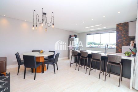 2_photo/94dcfa5423.26d477b954400943-ATLAS-cc7df80b-a557-440a-986f-ee8b3abcb5f9.jpg de apartamento à venda com 3 quartos, 147m² em Boqueirão, Curitiba