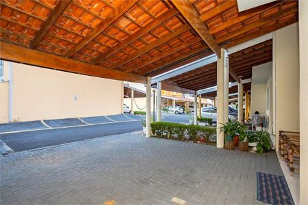 49_photo/94dcfa5425.2c017273152ef055-ATLAS-d0aed69f-317b-4c7c-b89f-3c6e1de63b6c.jpg de casa à venda com 3 quartos, 95m² em Boqueirão, Curitiba
