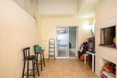 41_photo/94dcfa5425.551ba6ebf733e364-ATLAS-53d4d92c-4bc8-4ac0-a90d-89f606d053cd.jpg de casa à venda com 3 quartos, 96m² em Boqueirão, Curitiba