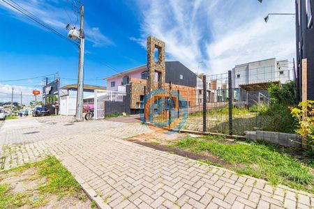 39_photo/94dcfa54b5.7cdaa3459ff6fa73-ATLAS-b3ca267d-f0db-4e12-b96d-e25307b65c7c.jpg de casa à venda com 3 quartos, 91m² em Boqueirão, Curitiba