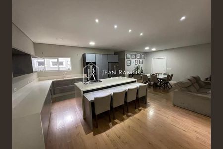 26_photo/94dcfa552d.01e58fe0f594459a-ATLAS-9f711a6f-0e65-419d-baaa-1f27adc42f2f.jpg de casa à venda com 3 quartos, 255m² em Boqueirão, Curitiba