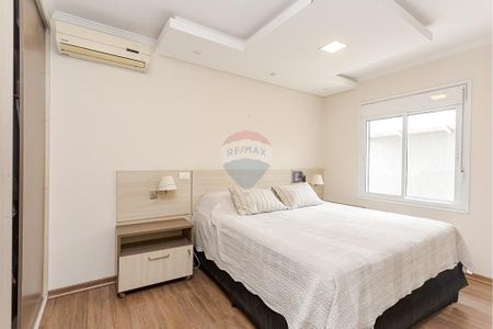 26_photo/94dcfa552d.0e5883cd31689f99-ATLAS-5d55dc16-394b-483e-b042-e93da186d971.jpg de casa à venda com 4 quartos, 240m² em Boqueirão, Curitiba