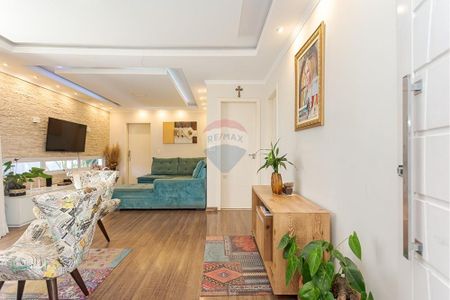 4_photo/94dcfa552d.0e5883cd31689f99-ATLAS-6cd2dfe2-797f-4c6a-abd7-236ce045fc08.jpg de casa à venda com 4 quartos, 240m² em Boqueirão, Curitiba