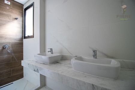 6_photo/94dcfa558f.5e2511c6536d59b0-ATLAS-0f58e498-027b-4944-b0cf-2eefca4992cd.jpg de casa à venda com 4 quartos, 178m² em Boqueirão, Curitiba