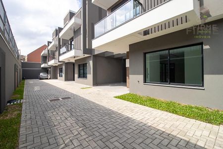 8_photo/94dcfa558f.5e2511c6536d59b0-ATLAS-aa2c2ef4-7a4f-4762-a9f0-7e7f38145273.jpg de casa à venda com 4 quartos, 178m² em Boqueirão, Curitiba