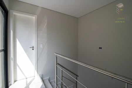 50_photo/94dcfa558f.5e2511c6536d59b0-ATLAS-c0deba4f-8a5b-48b5-9002-ee92bc0bf5a1.jpg de casa à venda com 4 quartos, 178m² em Boqueirão, Curitiba