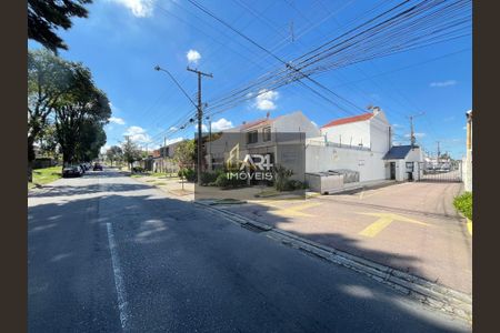 45_photo/94dcfa55bf.b273f8cd26085352-ATLAS-2aebf80e-a5e0-44ff-bb90-92a5adfa4f36.jpg de casa à venda com 3 quartos, 66m² em Boqueirão, Curitiba