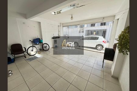 22_photo/94dcfa55bf.b273f8cd26085352-ATLAS-2d826772-6767-4b2b-98d6-9c8baa1b5de2.jpg de casa à venda com 3 quartos, 66m² em Boqueirão, Curitiba