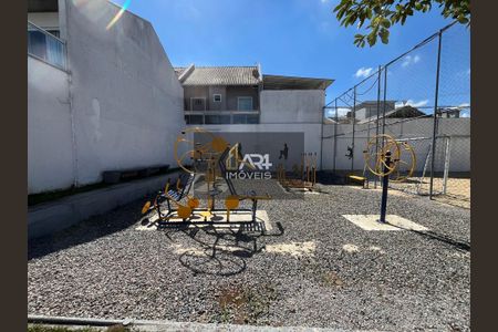 34_photo/94dcfa55bf.b273f8cd26085352-ATLAS-5e1d3518-53fe-4884-8421-d2c3ec99d841.jpg de casa à venda com 3 quartos, 66m² em Boqueirão, Curitiba