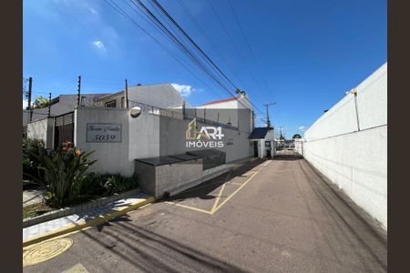 41_photo/94dcfa55bf.b273f8cd26085352-ATLAS-5e977832-2640-4698-9785-1981af921e7f.jpg de casa à venda com 3 quartos, 66m² em Boqueirão, Curitiba