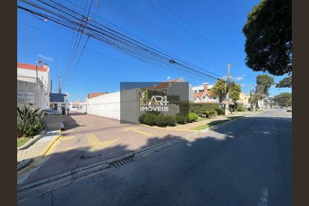 46_photo/94dcfa55bf.b273f8cd26085352-ATLAS-5fc5632e-9f6f-49e4-93f4-4c1296fc2beb.jpg de casa à venda com 3 quartos, 66m² em Boqueirão, Curitiba