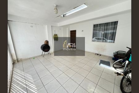 20_photo/94dcfa55bf.b273f8cd26085352-ATLAS-c8acc1ec-c6fd-44ce-8b83-40e524203c17.jpg de casa à venda com 3 quartos, 66m² em Boqueirão, Curitiba