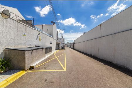 37_photo/94dcfa55bf.c5ab8d0a0505dc45-ATLAS-2066a9a8-e087-4021-91de-aee3f79a051e.jpg de casa à venda com 3 quartos, 67m² em Boqueirão, Curitiba