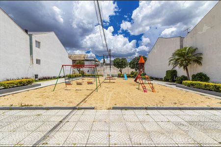 31_photo/94dcfa55bf.c5ab8d0a0505dc45-ATLAS-56dd5ab9-ce27-4bf3-a294-b042dac91f78.jpg de casa à venda com 3 quartos, 67m² em Boqueirão, Curitiba