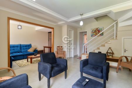 10_photo/94dcfa5645.1d2cc686cdd73a07-ATLAS-3cfe8e03-5e9d-4784-9461-fd453b9b6d3d.jpg de casa à venda com 3 quartos, 130m² em Boqueirão, Curitiba