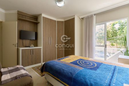 24_photo/94dcfa5645.1d2cc686cdd73a07-ATLAS-ef22368a-7e92-415f-952b-7d43004d84f2.jpg de casa à venda com 3 quartos, 130m² em Boqueirão, Curitiba