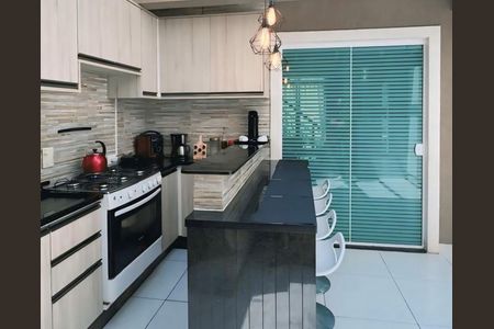 16_photo/94dcfa564d.7d76eb3725cd7b56-ATLAS-0faedc0f-4fb8-4cf1-96d0-5b9a9b825813.jpg de casa à venda com 3 quartos, 132m² em Boqueirão, Curitiba