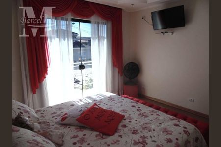 18_photo/94dcfa5671.cacb7a00f9d29669-ATLAS-548a8e02-b17b-4ab8-a29f-532aa3e1b99c.jpg de casa à venda com 4 quartos, 250m² em Boqueirão, Curitiba