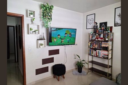 3_photo/94dcfa5681.b24f461dd044bca0-ATLAS-2b195500-2361-4250-92d5-dca572319172.jpg de casa à venda com 3 quartos, 110m² em Boqueirão, Curitiba