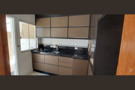 2_photo/94dcfa568f.cba9474eaf1c4fd4-ATLAS-4072feea-b2f7-4e0a-9530-fb87bd93718b.jpg de casa à venda com 3 quartos, 115m² em Boqueirão, Curitiba