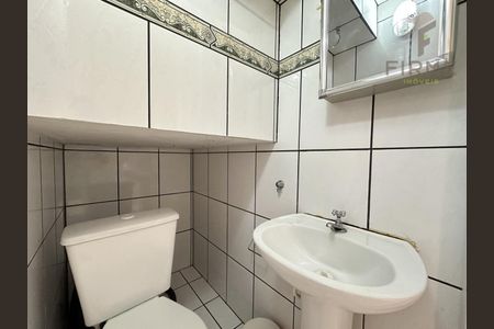 7_photo/94dcfa5727.c1e77ce95e35a1f5-ATLAS-1faa3de7-acaf-4152-8df9-c8c1a831e492.jpg de casa à venda com 4 quartos, 104m² em Boqueirão, Curitiba