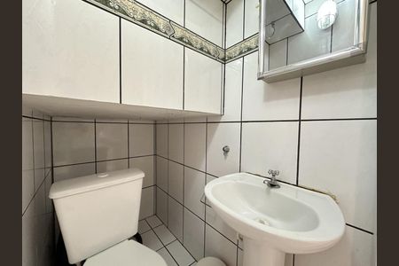 4_photo/94dcfa5727.c1e77ce95e35a1f5-ATLAS-a2f3d590-7b4c-4554-a176-1d8c3faa2b8d.jpg de casa à venda com 4 quartos, 104m² em Boqueirão, Curitiba