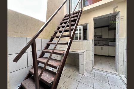 28_photo/94dcfa5727.c1e77ce95e35a1f5-ATLAS-de8ea0f0-01c0-4a36-88ed-837d1703e931.jpg de casa à venda com 4 quartos, 104m² em Boqueirão, Curitiba