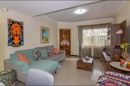 1_photo/94dcfa5777.48ab41160c80d1d5-ATLAS-d35758ee-ccfb-4b58-858e-1b2ad070beb2.jpg de casa à venda com 3 quartos, 187m² em Boqueirão, Curitiba