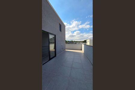 12_photo/94dcfa57e3.93bfd9d334e5fd18-ATLAS-7c06dd2a-27e2-427c-b537-59642ffa7c3c.jpg de casa à venda com 3 quartos, 126m² em Boqueirão, Curitiba