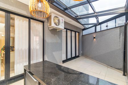 7_photo/94dcfa5a0f.59b9fa3339c8dcb8-ATLAS-49071054-a6d8-4387-889d-d431a715545b.jpg de casa à venda com 3 quartos, 160m² em Alto Boqueirão, Curitiba