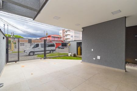 10_photo/94dcfa5a0f.59b9fa3339c8dcb8-ATLAS-5acdac5a-4d12-42e2-88b6-69c0ddf2e5aa.jpg de casa à venda com 3 quartos, 160m² em Alto Boqueirão, Curitiba