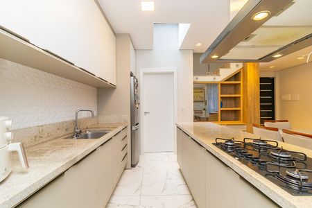 8_photo/94dcfa5a0f.59b9fa3339c8dcb8-ATLAS-ff32ed31-f8fe-41dd-ba16-27d480cd7130.jpg de casa à venda com 3 quartos, 160m² em Alto Boqueirão, Curitiba