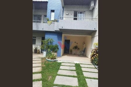 9_photo/94dcfa5aff.461d42f4ca67fa43-ATLAS-46b2b018-8aff-419c-87e4-773d3feba18a.jpg de casa à venda com 3 quartos, 168m² em Alto Boqueirão, Curitiba