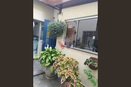 3_photo/94dcfa5aff.461d42f4ca67fa43-ATLAS-d6cf2b6d-f2df-437b-b45c-be349c4e1c1d.jpg de casa à venda com 3 quartos, 168m² em Alto Boqueirão, Curitiba