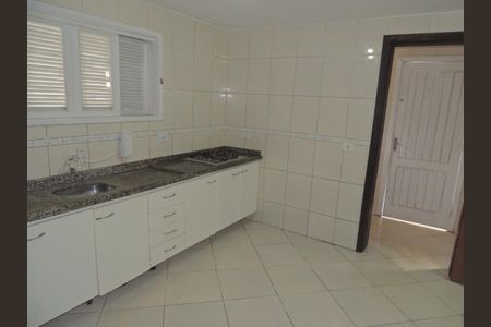 8_photo/94dcfa5b41.239507aca4f53d6f-ATLAS-6844b7a1-4fb5-42ec-8cfe-7c5810e213d7.jpg de casa para alugar com 3 quartos, 120m² em Boqueirão, Curitiba