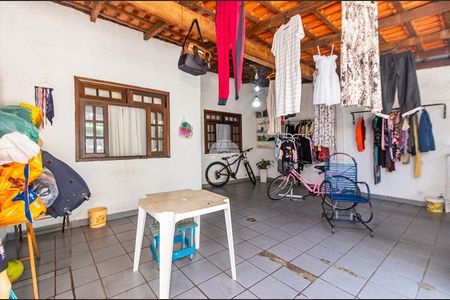 18_photo/94dcfa5cdf.54d42efda8786743-ATLAS-f98d6fa7-2906-4875-8227-6ef82fbac416.jpg de casa à venda com 2 quartos, 52m² em Boqueirão, Curitiba