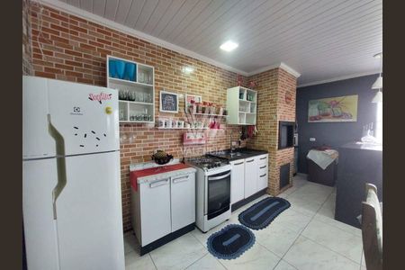 4_photo/94dcfa7363.42e6edcb8394660c-ATLAS-1fa3c8ff-a9bf-4c5d-956f-255e98bfebb4.jpg de apartamento à venda com 3 quartos, 86m² em Cidade Jardim, São José dos Pinhais