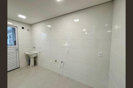 3_photo/94dcfa73bb.5c1cf2eb435750b1-ATLAS-a12915b8-d044-48be-b361-8bfa2a4edd23.jpg de apartamento à venda com 3 quartos, 56m² em Cidade Jardim, São José dos Pinhais