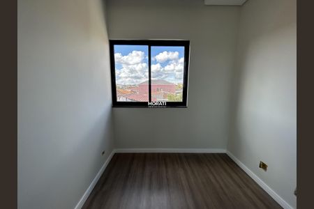 13_photo/94dcfa8e45.b0f8868573f934b9-ATLAS-293ff101-cbdf-4597-a797-0d0e664c543e.jpg de casa à venda com 3 quartos, 108m² em Uberaba, Curitiba