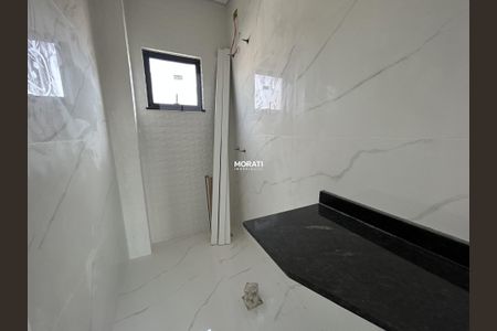 10_photo/94dcfa8e45.b0f8868573f934b9-ATLAS-2b7b026e-1961-4210-a635-d23ce1b9ddba.jpg de casa à venda com 3 quartos, 108m² em Uberaba, Curitiba