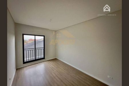 14_photo/94dcfa8e45.d9aca1be0658b6fb-ATLAS-b79e4348-7646-4d0b-b5bf-63d802eca5f1.jpg de casa à venda com 3 quartos, 118m² em Uberaba, Curitiba