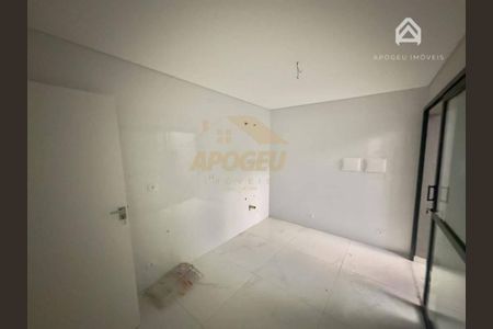 5_photo/94dcfa8e45.d9aca1be0658b6fb-ATLAS-c81d66e5-6ae6-4671-bced-3d153e0870e5.jpg de casa à venda com 3 quartos, 118m² em Uberaba, Curitiba