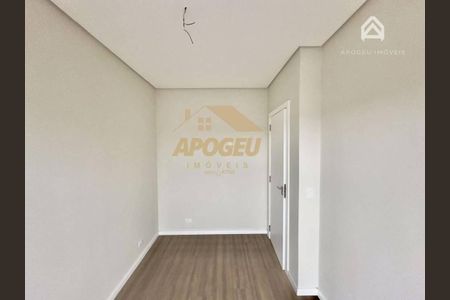 13_photo/94dcfa8e45.dc7b031a1d7e8bb1-ATLAS-a4d408db-c904-4847-be7b-e9e154614cc1.jpg de casa à venda com 3 quartos, 108m² em Uberaba, Curitiba