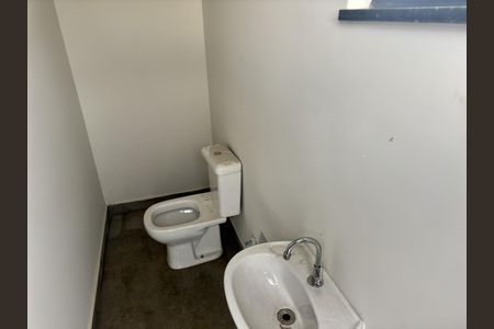 11_photo/94dcfa8e45.dc7b031a1d7e8bb1-ATLAS-ae1cd4f5-501b-4320-bed6-739685b1fb33.jpg de casa à venda com 3 quartos, 108m² em Uberaba, Curitiba