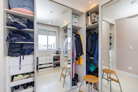 18_photo/94dcfa8e75.ba1c0bc9cbfcae1e-ATLAS-d37c805d-c1a9-446e-b24f-78e6bb40af36.jpg de apartamento à venda com 3 quartos, 179m² em Uberaba, Curitiba