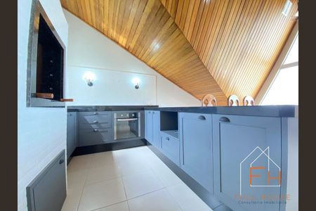 9_photo/94dcfa9013.1f91445b9b5605ea-ATLAS-1a20ebde-d60e-456e-a74f-e68f61cc61ea.jpg de casa à venda com 4 quartos, 286m² em Uberaba, Curitiba