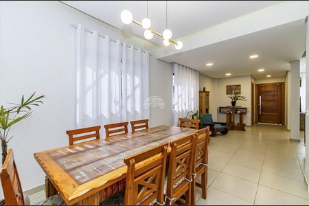 13_photo/94dcfa906d.ac3a195a1812d689-ATLAS-3765072b-91fa-4702-8fb1-3f132fa50f93.jpg de casa à venda com 4 quartos, 216m² em Uberaba, Curitiba