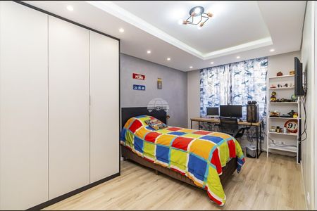 42_photo/94dcfa906d.ac3a195a1812d689-ATLAS-a4c149d8-3d2f-42c2-8d63-5040e0bb89c9.jpg de casa à venda com 4 quartos, 216m² em Uberaba, Curitiba